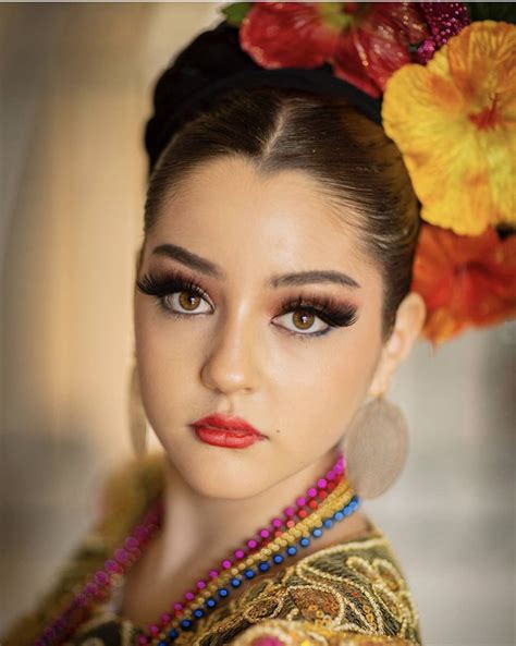 5 Ballet Folklorico Makeup Tips