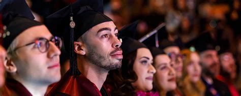 Commencement Vs Graduation