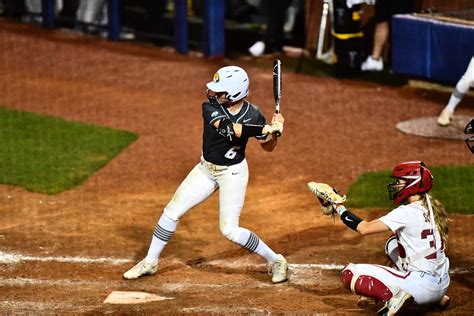Softball Portal News Updates